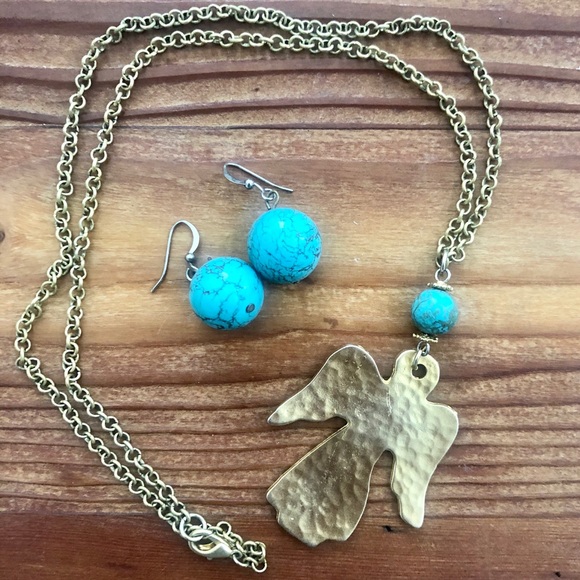 Angel necklace with matching earrings - Picture 1 of 3